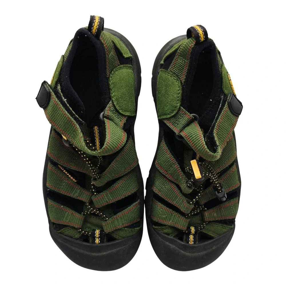 KEEN Newport H2 Waterproof Sandals Kids Size 1 Green Hiking Sport Shoes READ